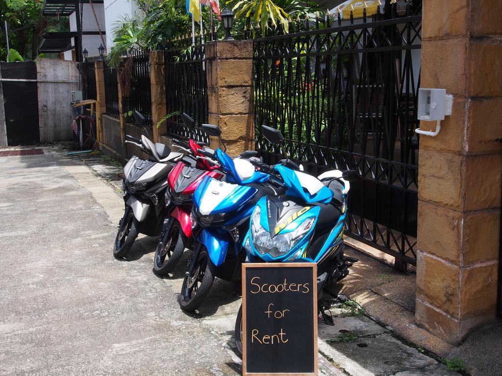 Waree'S Guesthouse Kata Beach  Buitenkant foto