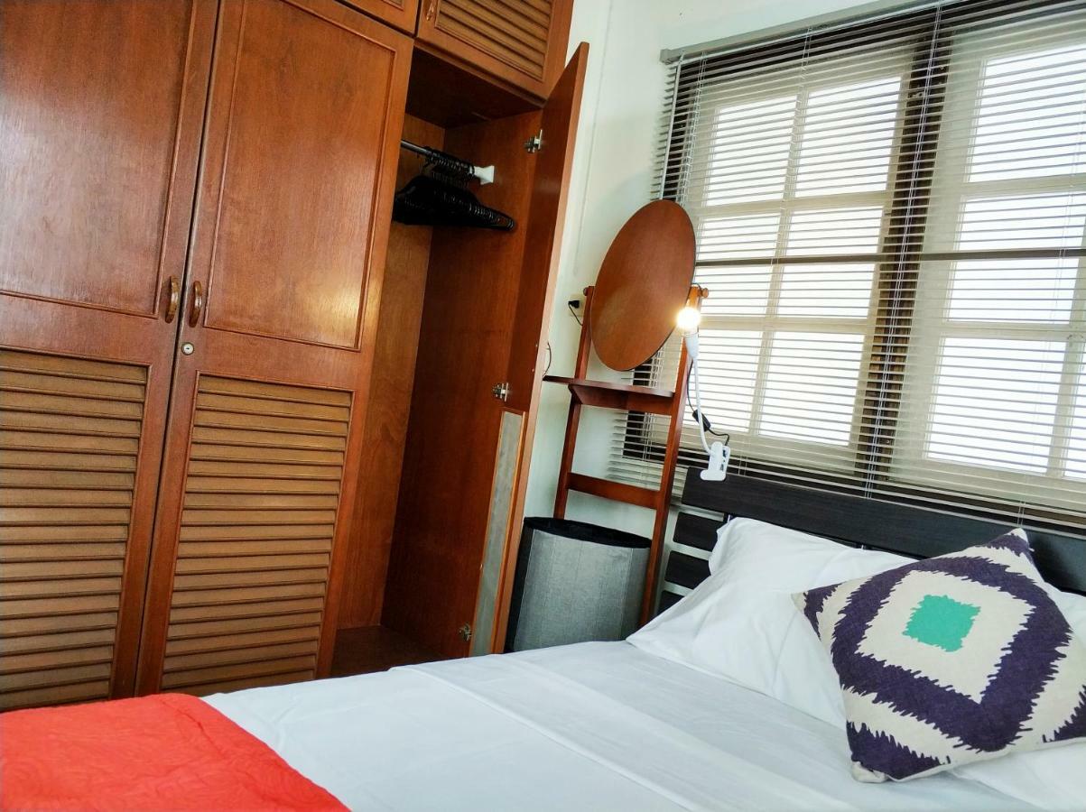 Waree'S Guesthouse Kata Beach  Buitenkant foto